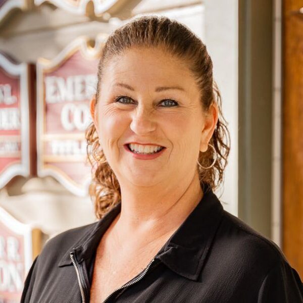 Amy Molina- Emerald Coast Title - Admin Assistant